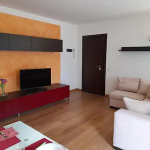  Appartamento La Casa Di Max- For Families